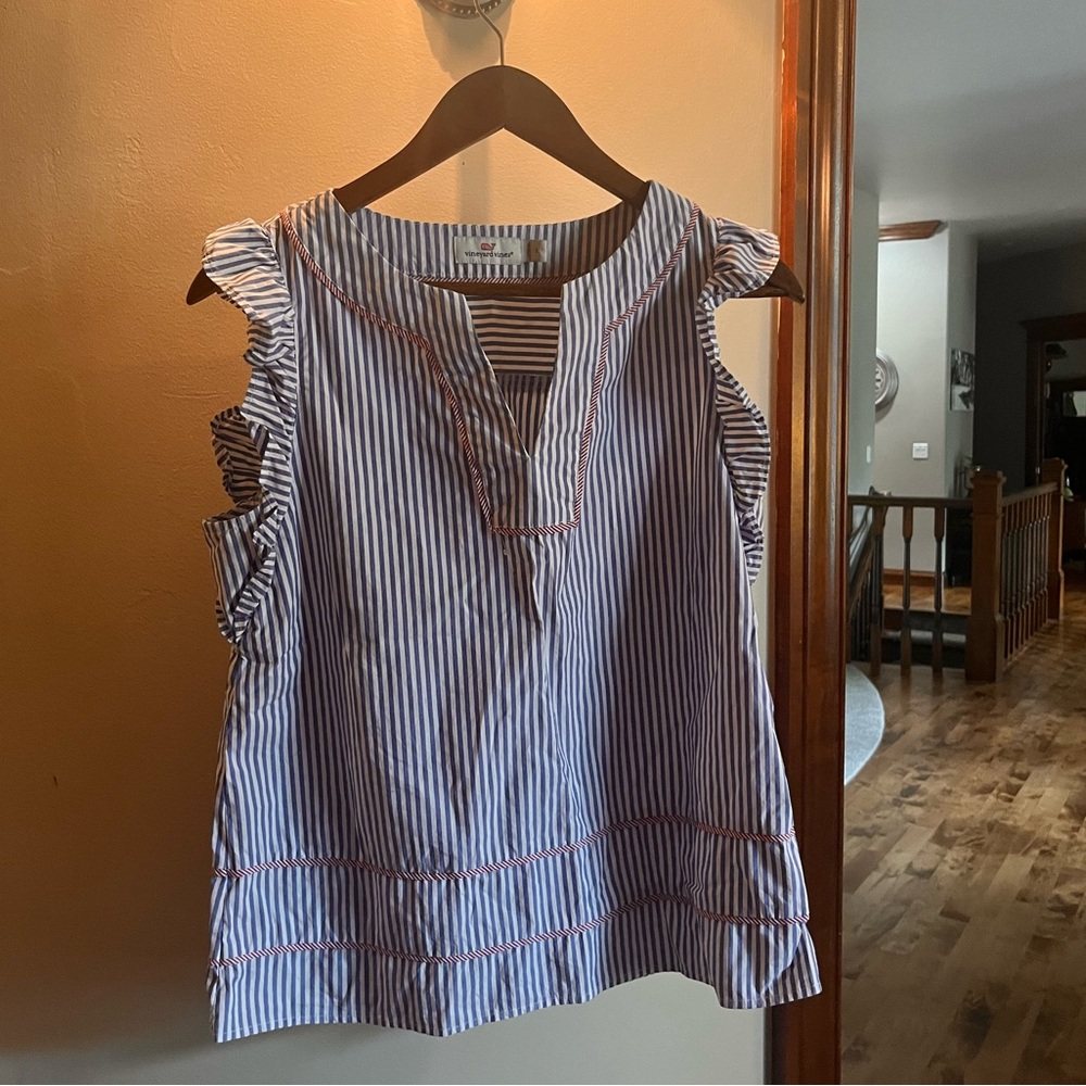Vineyard Vines sleeveless Nautical Striped Shirt.